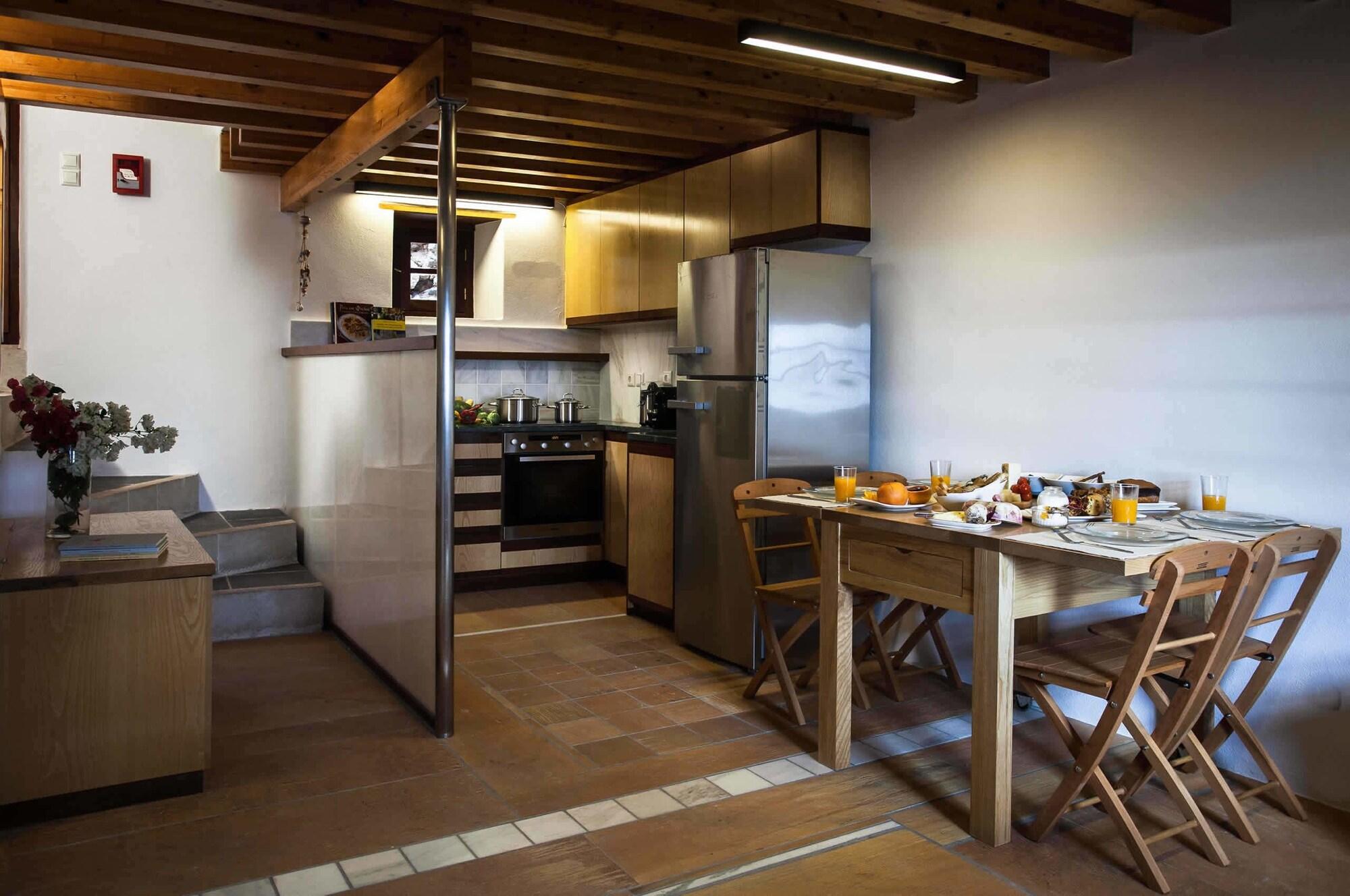 House In The Castle Apartment *