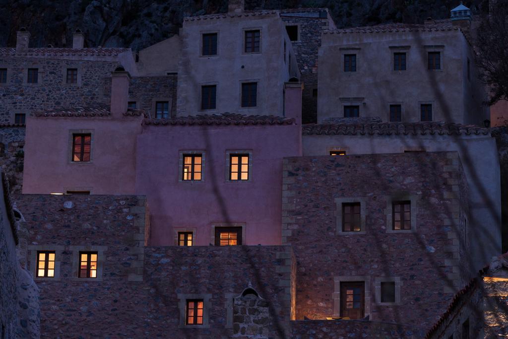 Апартаменты House In The Castle Монемвазия
